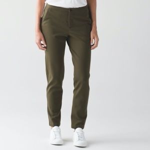 Lululemon City Trek Trouser Size 4 - Olive